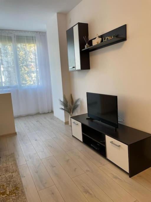 Appartamento Mav Bucarest Esterno foto